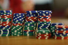 Вход на зеркало AVOCADO CASINO